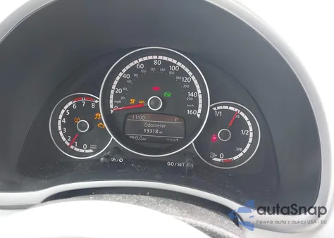 2015 Volkswagen Beetle 1.8T из США, поврежденный, VIN 3VW517AT2FM800886